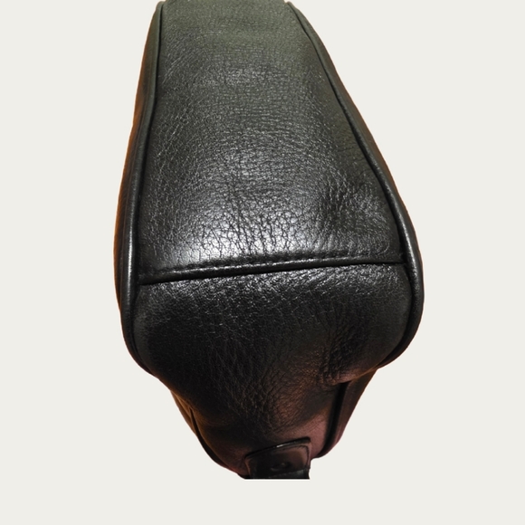 Etienne Aigner Black Pebbled Leather Shoulder Bag, Horsebit Detail EUC - Picture 11 of 16